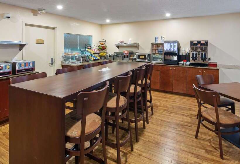 酒店 Best Western Oak Manor