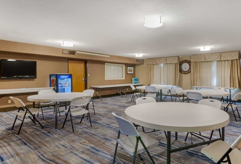 酒店 Best Western On The River