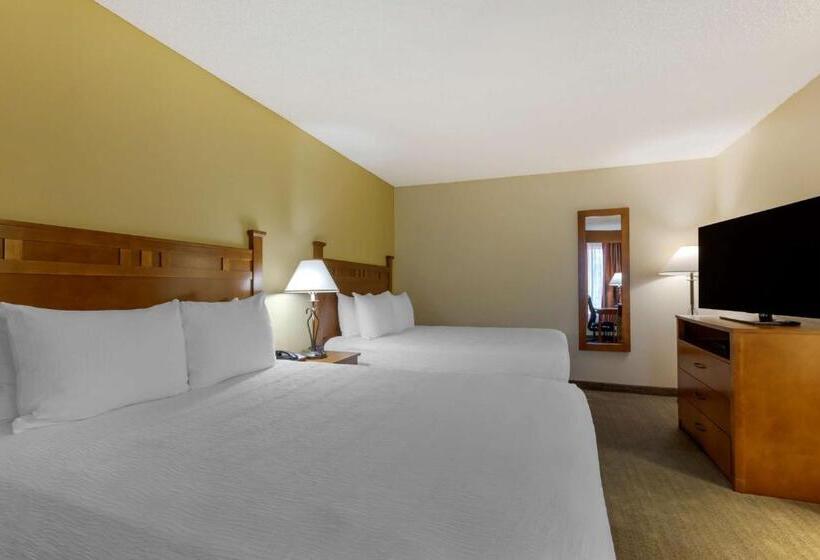 هتل Best Western Paint Pony Lodge