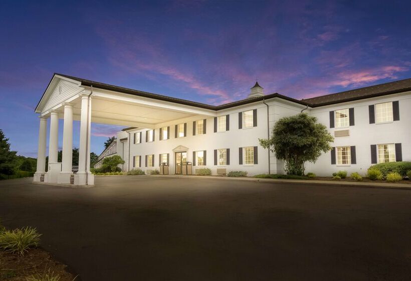 בית מלון כפרי Best Western Parkside Inn