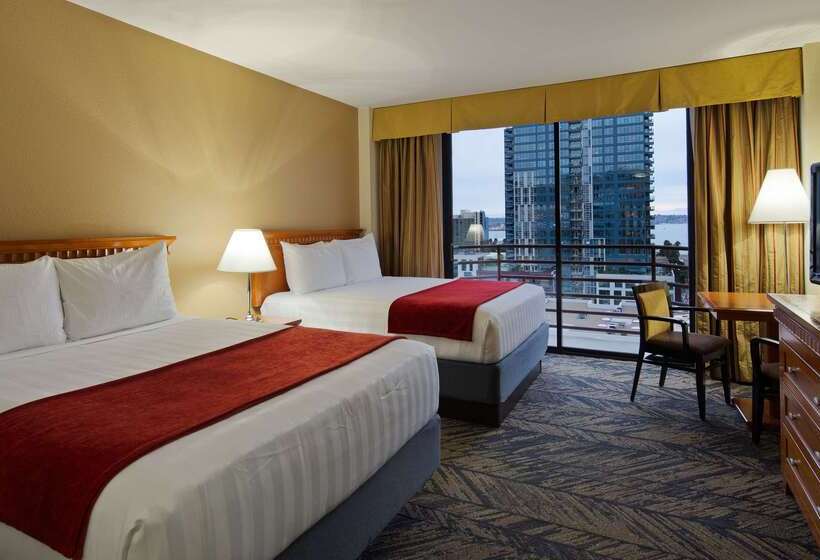 هتل Best Western Plus Bayside Inn