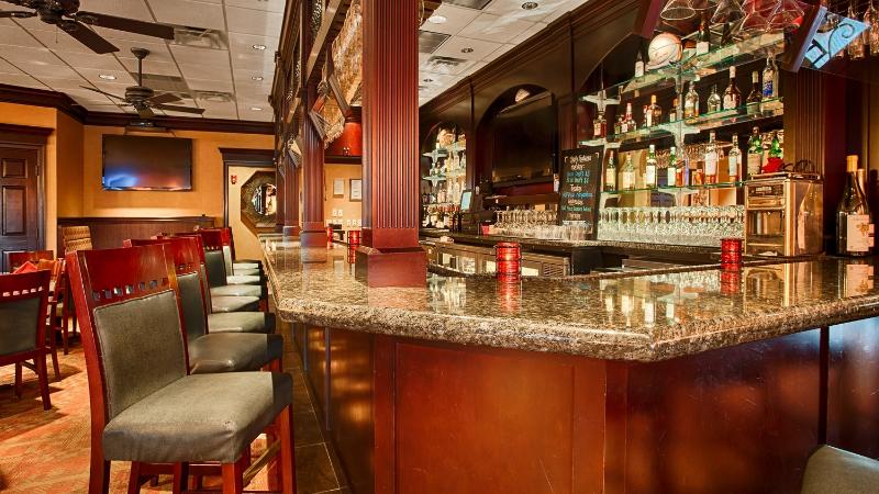 فندق Best Western Plus Burlington