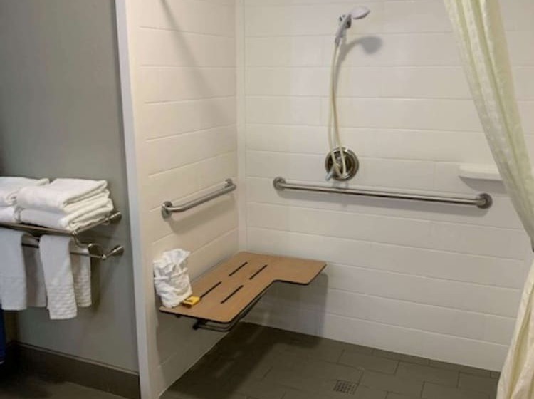 בית מלון כפרי Best Western Plus Denton Inn & Suites