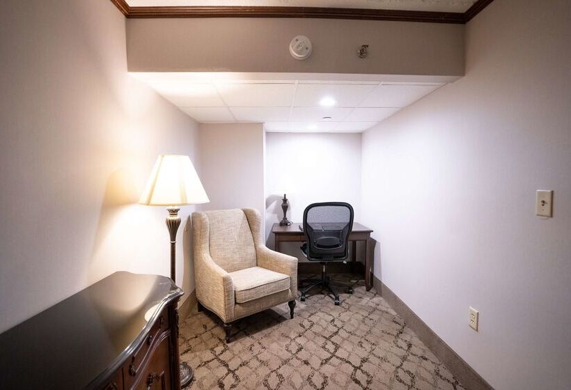 בית מלון כפרי Best Western Plus Fairfield Executive Inn