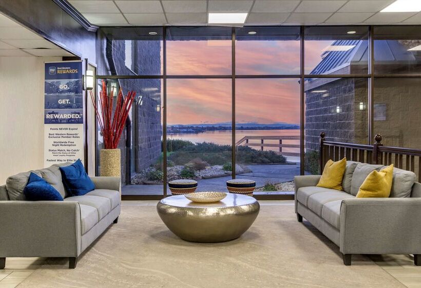 فندق Best Western Plus Lake Front