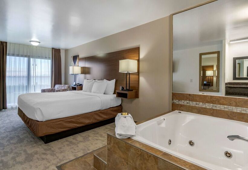 فندق Best Western Plus Lake Front