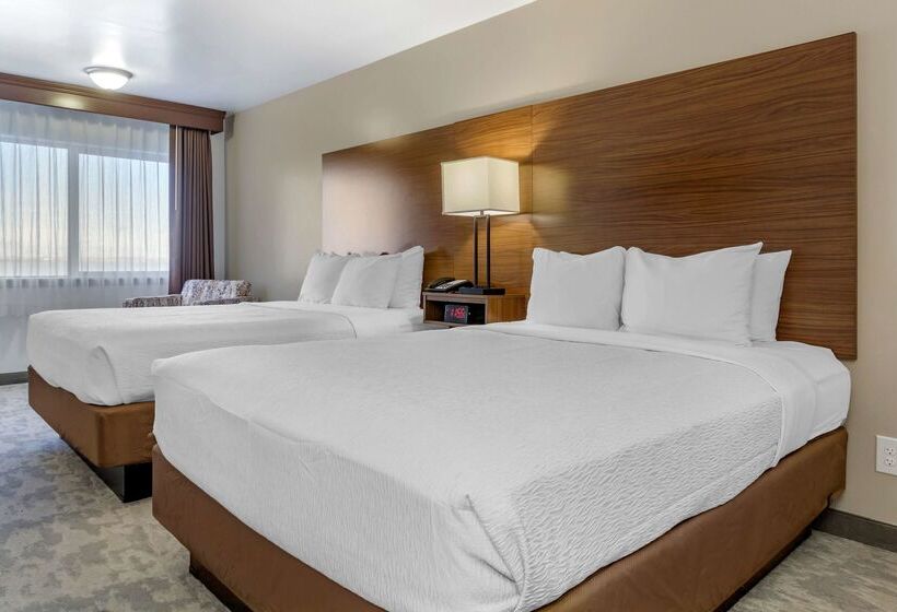 فندق Best Western Plus Lake Front