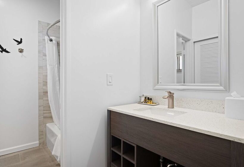 هتل Best Western Plus Santa Barbara
