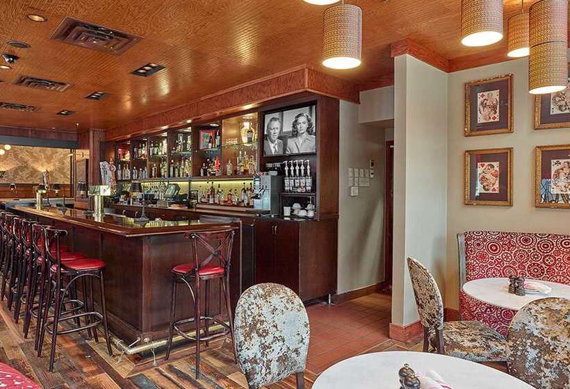 هتل Best Western Plus The Normandy Inn & Suites