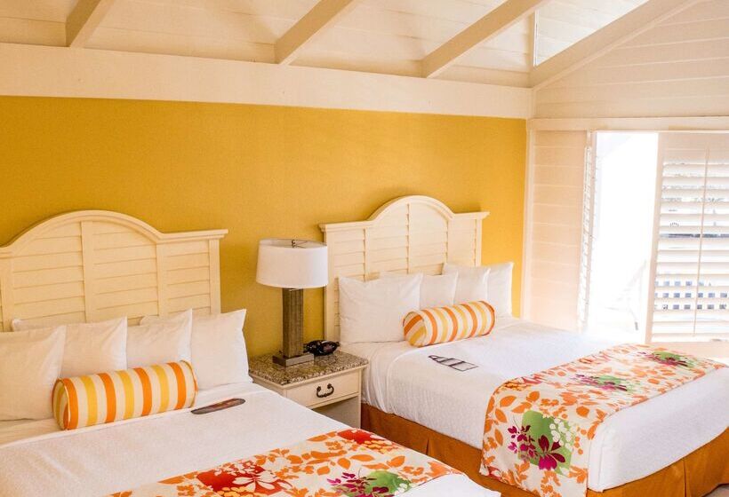 Отель Best Western Plus Yacht Harbor Inn