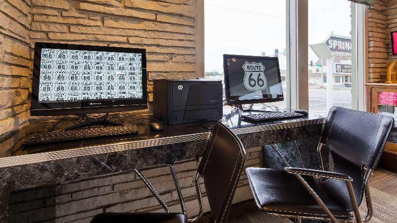 هتل Best Western Route 66 Rail Haven