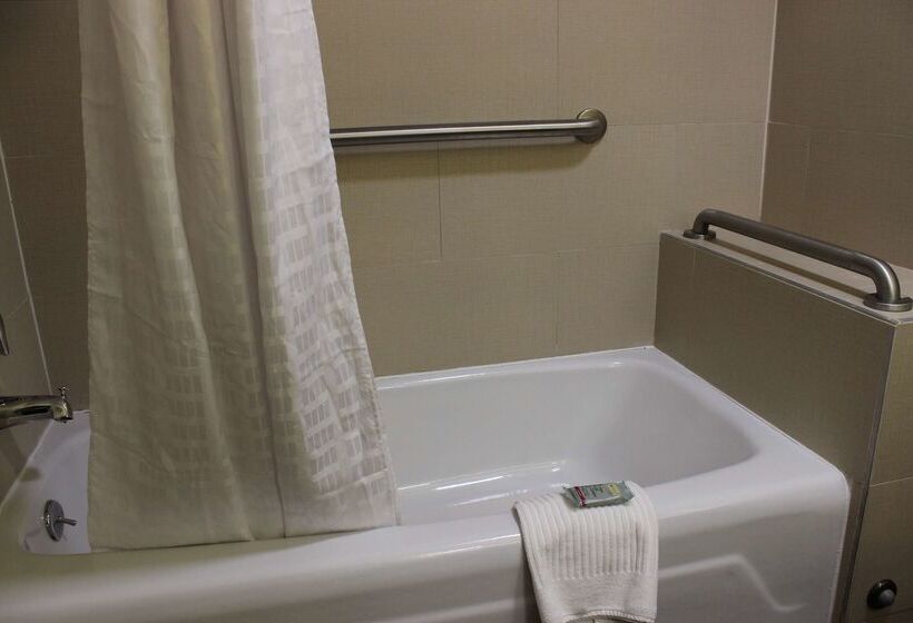 Отель Best Western Inn At Ramsey