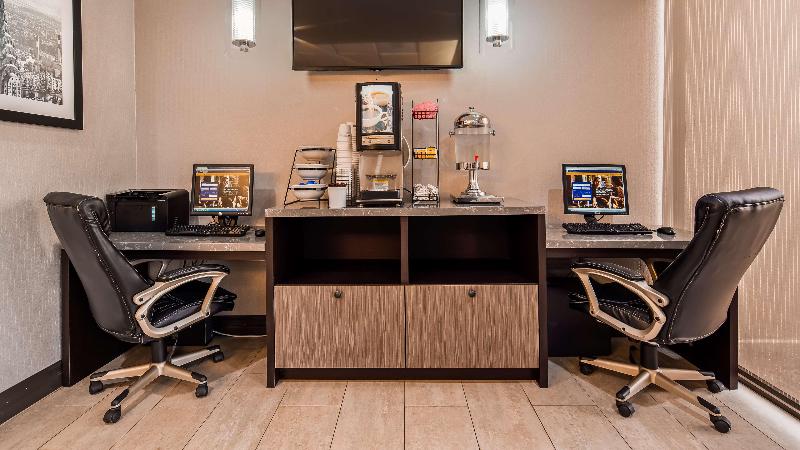 Отель Best Western Inn At Ramsey