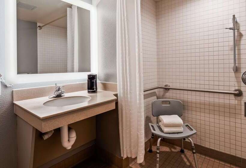 هتل Best Western Yacht Harbor