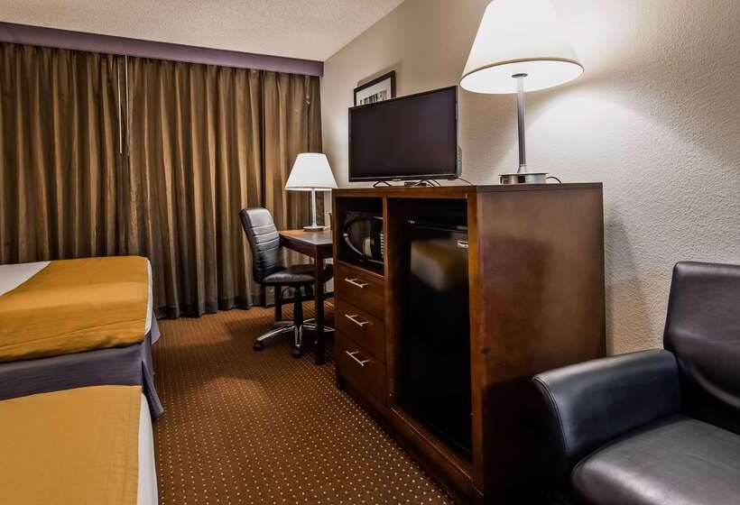 هتل Best Western Yacht Harbor