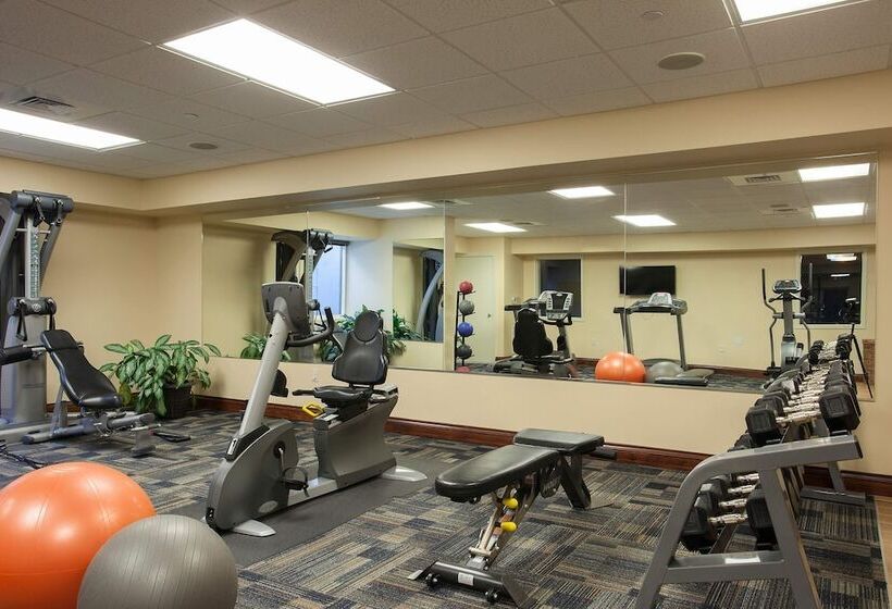 هتل Bluegreen Vacations Patrick Henry Sqr, Ascend Resort Collection