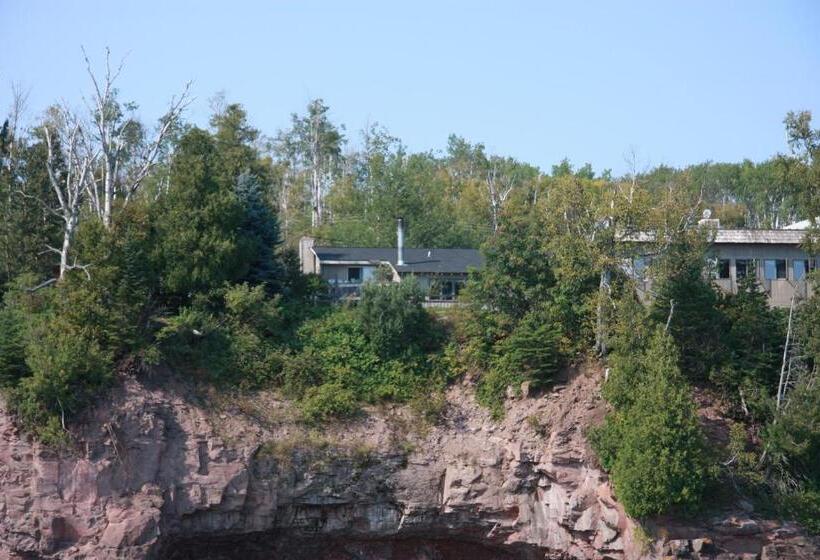 호텔 Cliff Dweller On Lake Superior