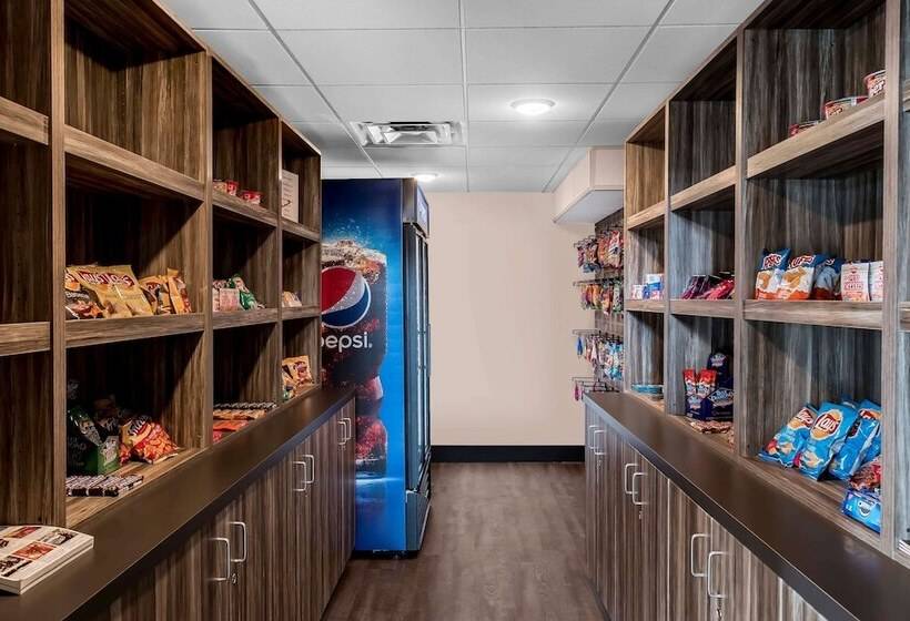 Copper King Convention Center, Ascend Hotel Collection