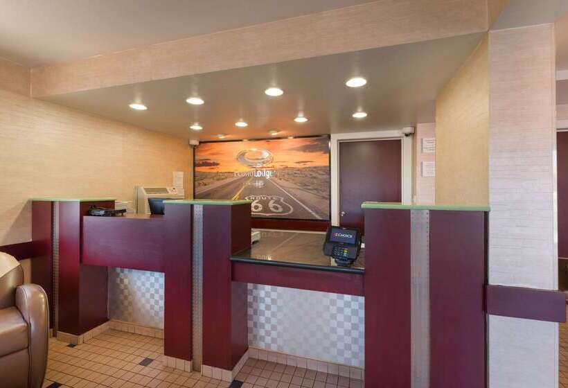 בית מלון כפרי Econo Lodge Flagstaff Route 66