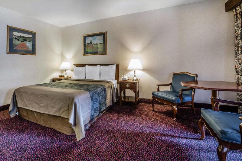هتل Econo Lodge Near Reno Sparks Convention Center