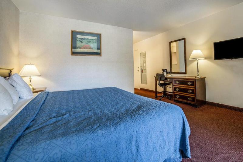 هتل Econo Lodge Near Reno Sparks Convention Center