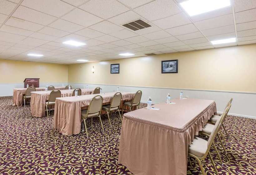 فندق Econo Lodge Quakertown