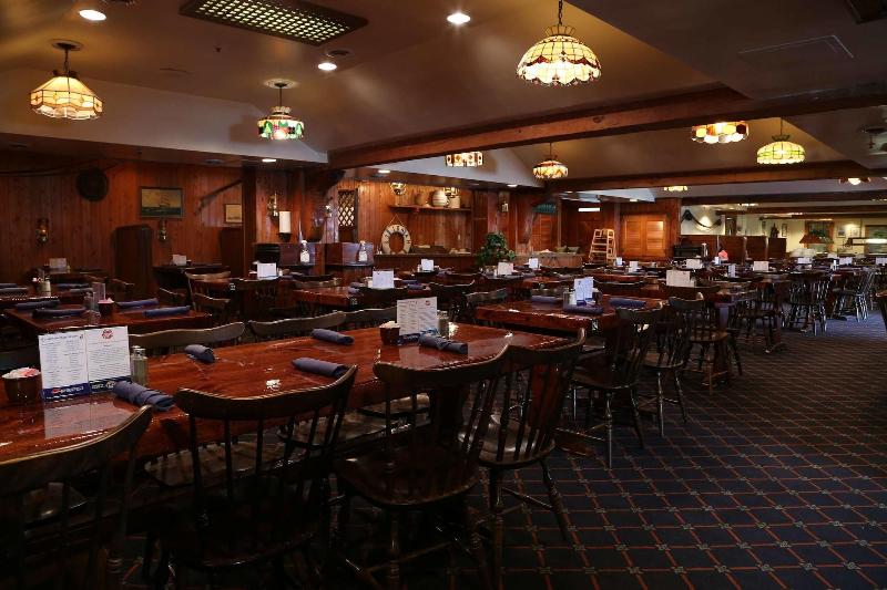 هتل Flagship Oceanfront