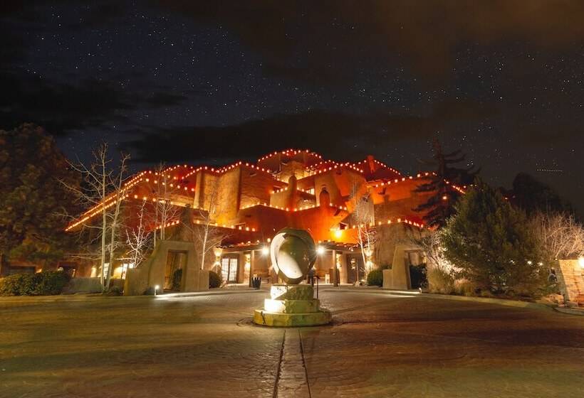 هتل Inn & Spa At Loretto