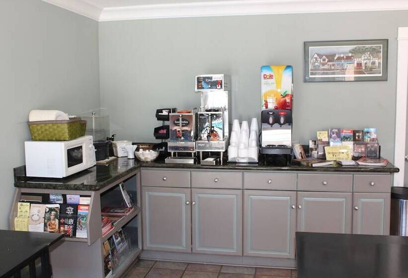 בית מלון כפרי King Frederik Inn