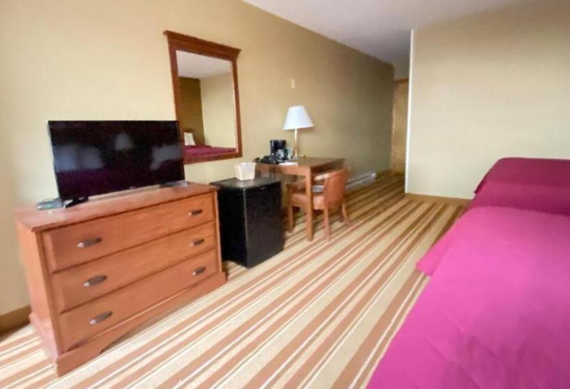 בית מלון כפרי Magnuson Copper Crown