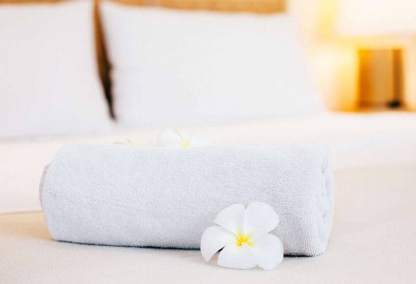 Magnuson Hotel Howell/brighton