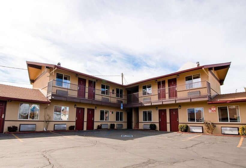 בית מלון כפרי Quality Inn Bishop Near Mammoth