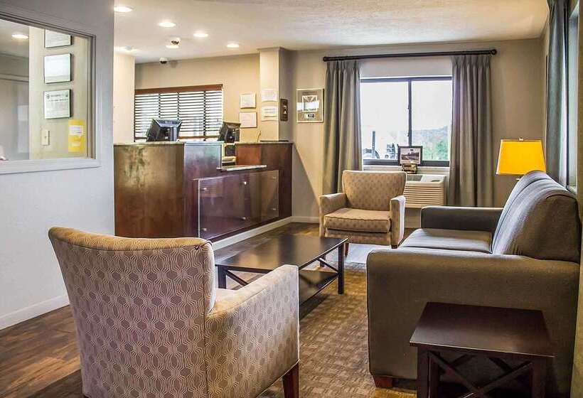 호텔 Quality Inn