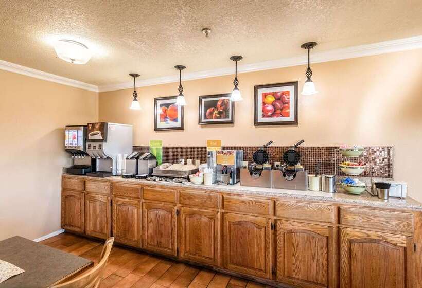בית מלון כפרי Quality Inn Casa Grande I 10