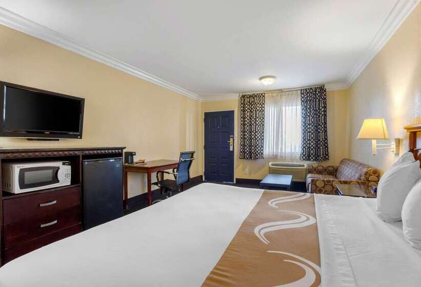ホテル Quality Inn Lomita Los Angeles South Bay