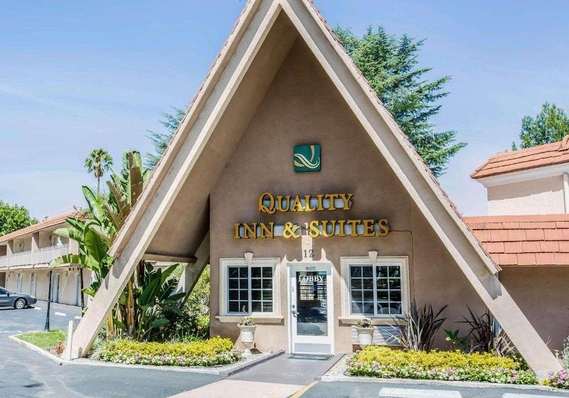 هتل Quality Inn & Suites Thousand Oaks   Us101