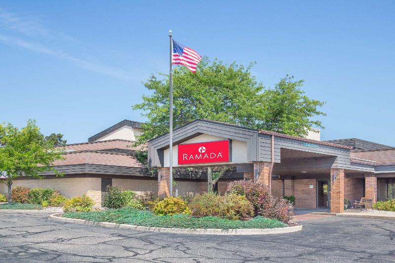 酒店 Ramada By Wyndham Waupaca