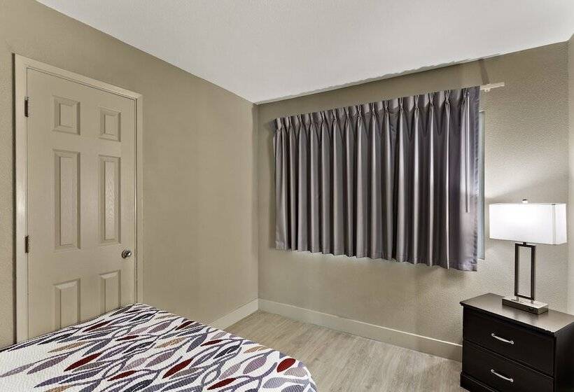 هتل Red Roof Inn Redding