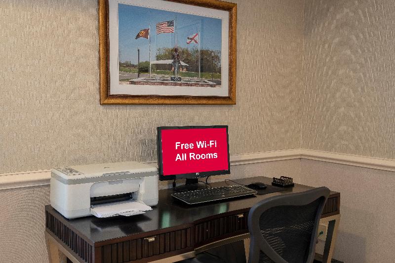 فندق Red Roof Inn Dothan