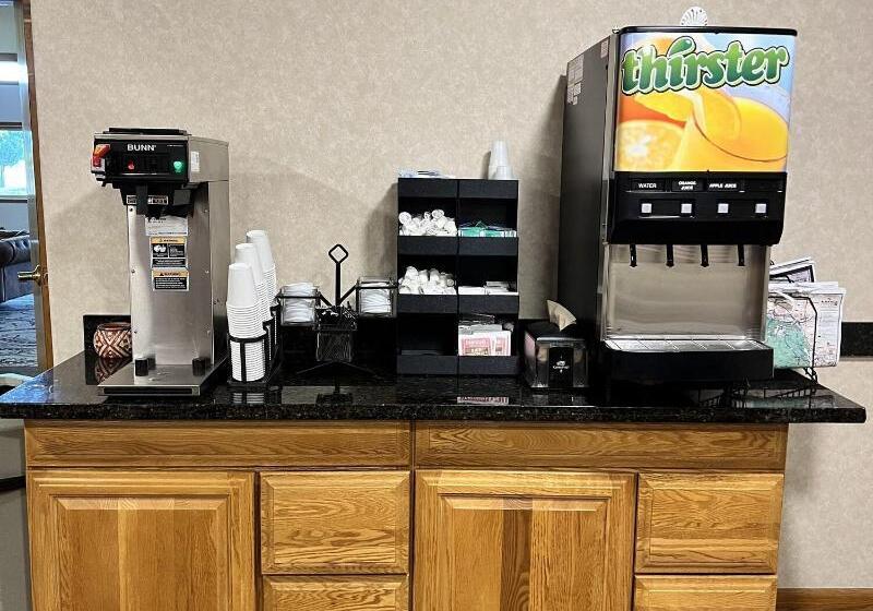 酒店 Serena Inn & Suites  Sundance
