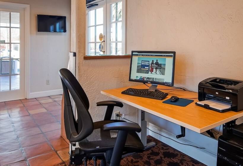 هتل Sfo El Rancho Inn Surestay Collection By Best Western