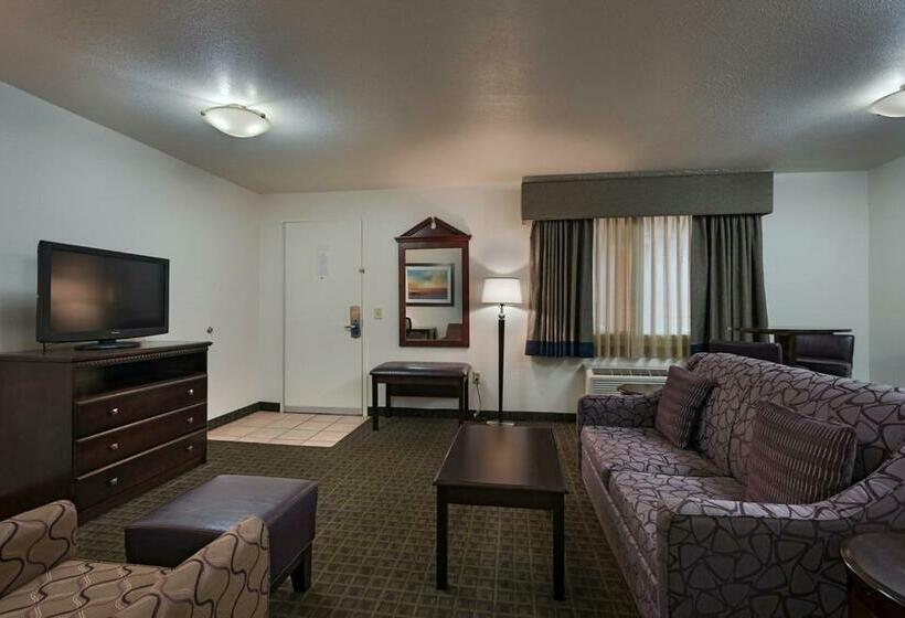 هتل Stevens Inn A Howard Johnson By Wyndham