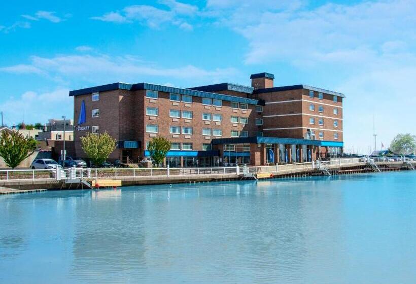 The Harborview, Ascend Hotel Collection