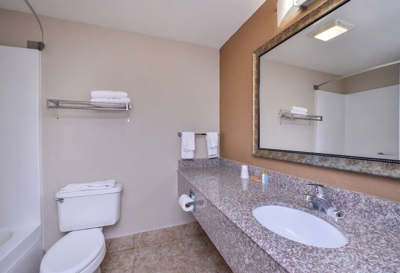 فندق Americas Best Value Inn & Suites Bastrop