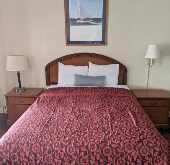 Отель Azalea Inn & Suites