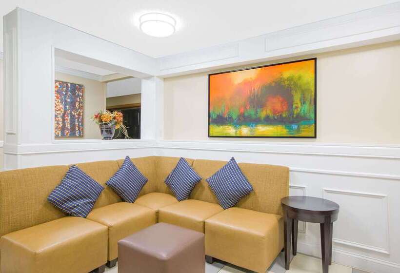 فندق Baymont By Wyndham Ames