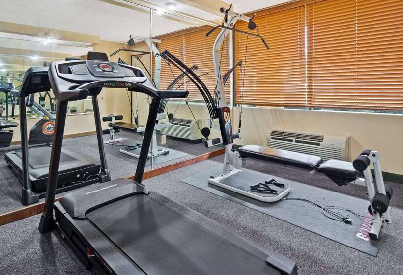 호텔 Best Western Executive Inn