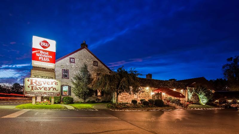 ホテル Best Western Plus Revere Inn & Suites