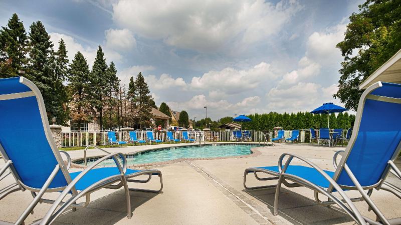 ホテル Best Western Plus Revere Inn & Suites
