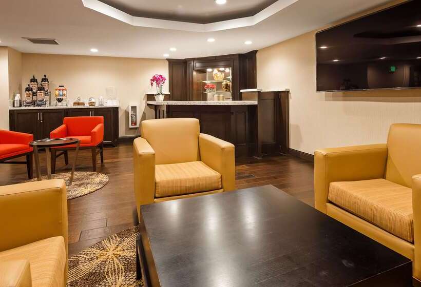 בית מלון כפרי Best Western Plus West Covina Inn